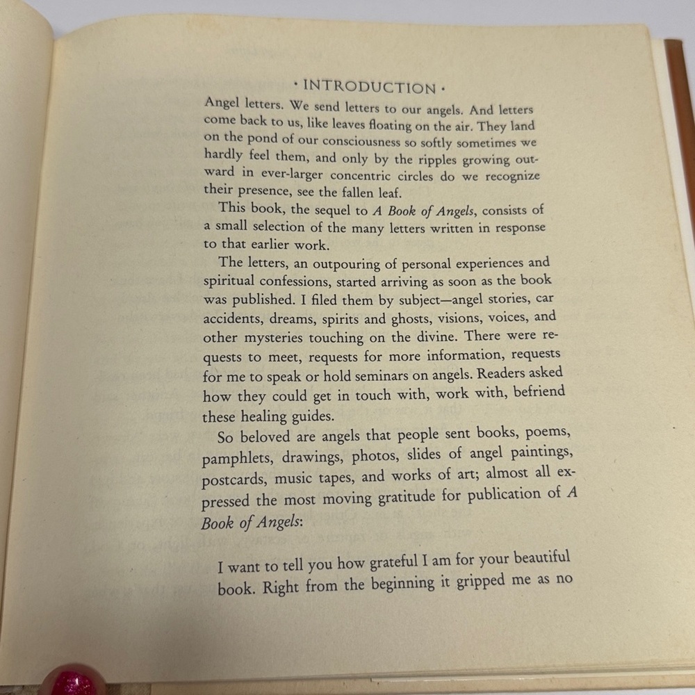 Angel Book Bundle: Angels We Have Heard On High, Earth Angels, Angel Letters +1 - Picture 16 of 16